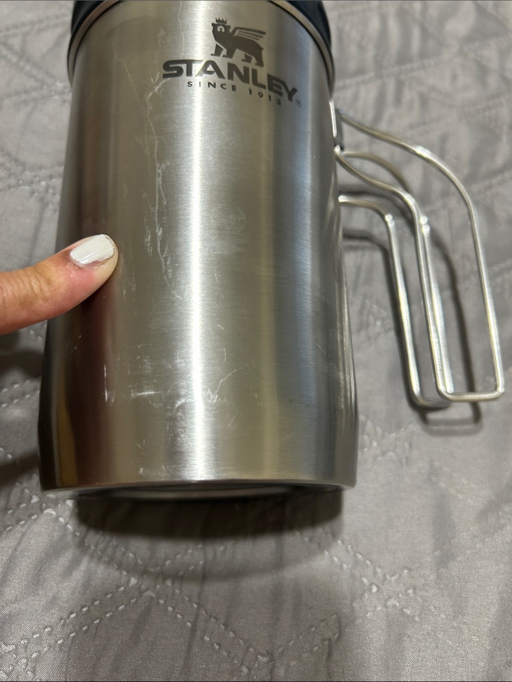 Stanley Stainless Travel Mug with Black Lid and Silver Body coffee - Picture 5 of 10